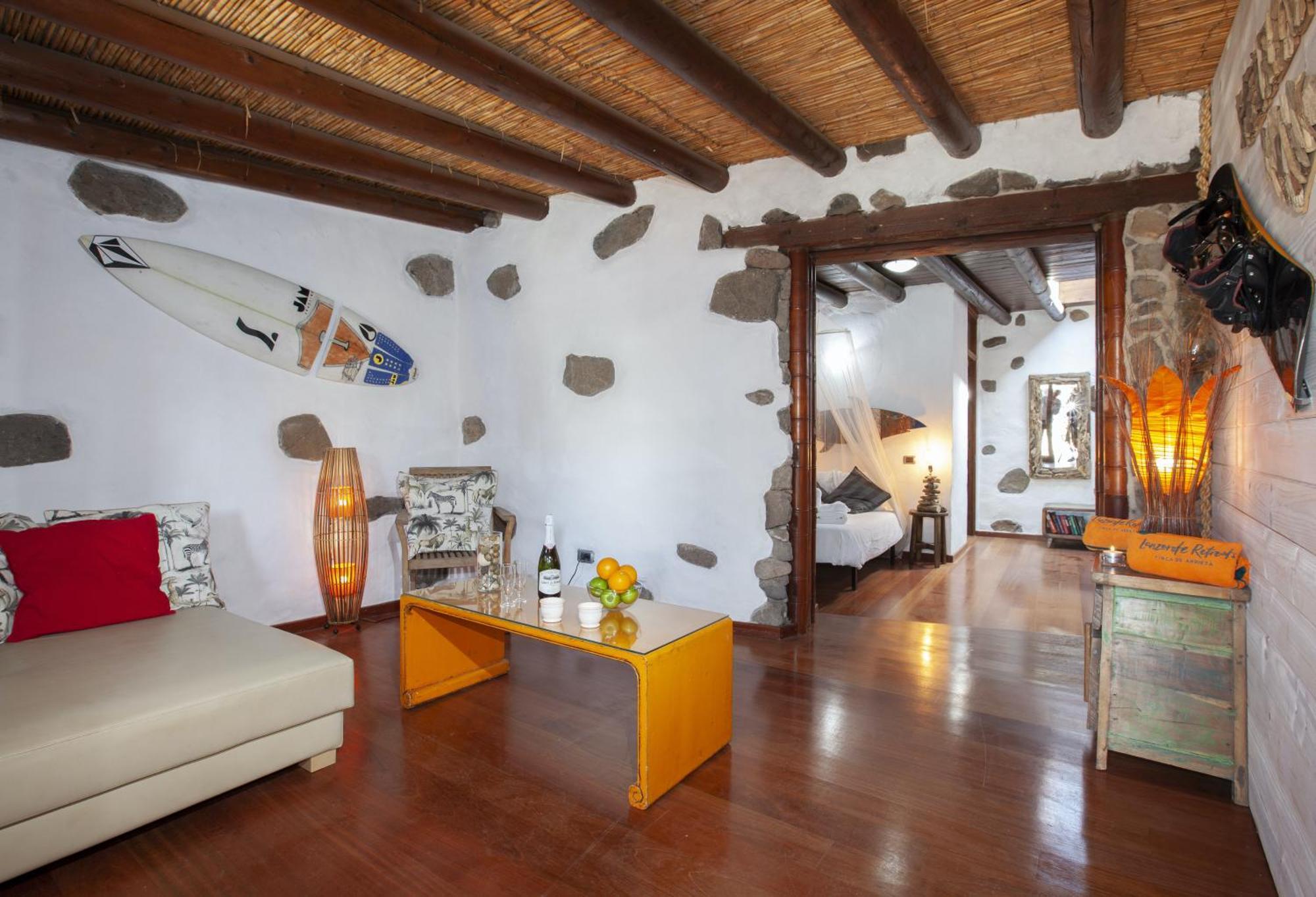 Finca De Arrieta Village - Yurts And Stone Cottages - Shared Pool - Walking Distance To Arrieta Beach - Eco Friendly Tabayesco Room photo